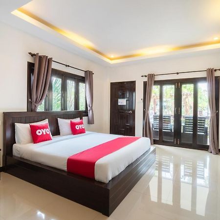 Oyo 837 Baan Kiang Nam Resort Bang Lamung Exteriör bild
