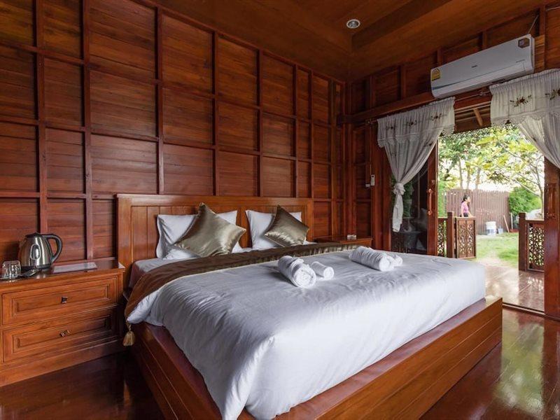 Oyo 837 Baan Kiang Nam Resort Bang Lamung Exteriör bild