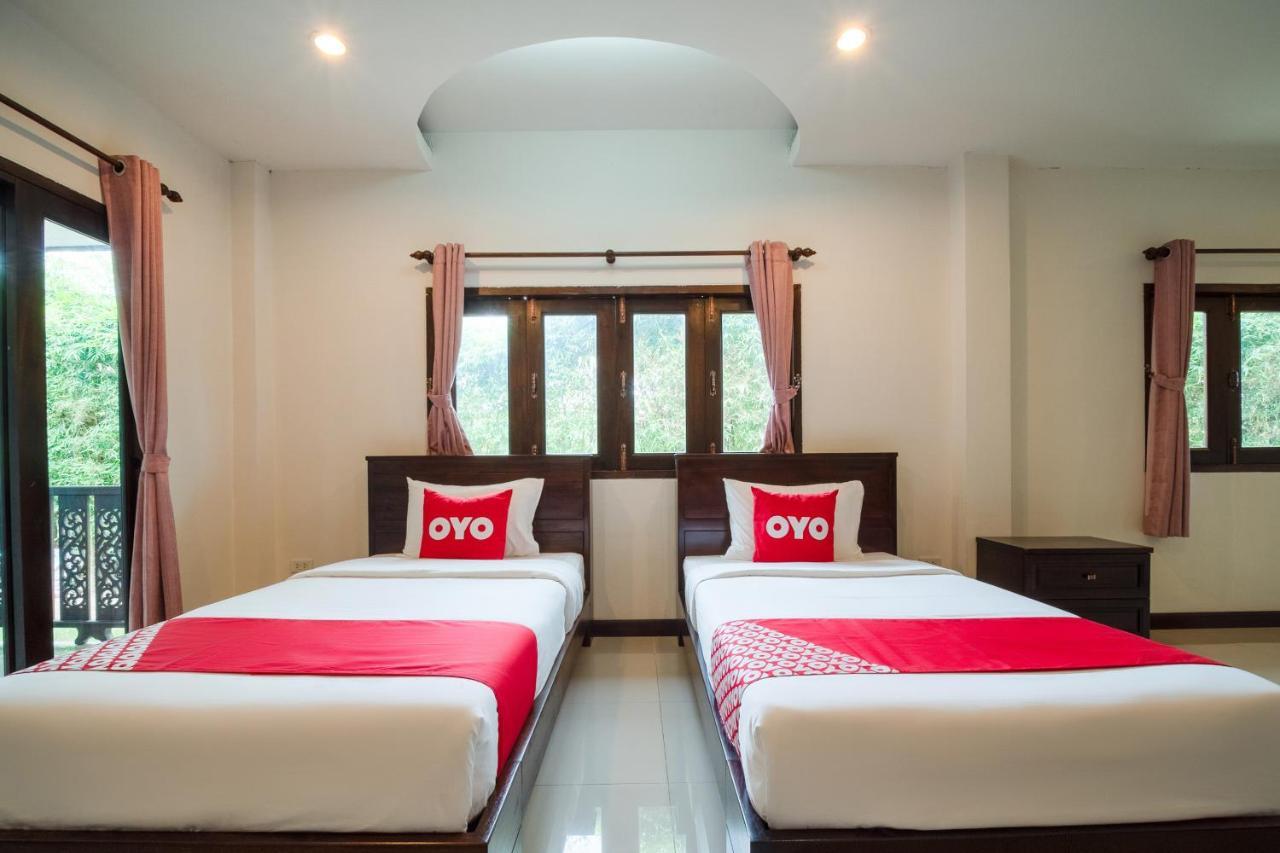 Oyo 837 Baan Kiang Nam Resort Bang Lamung Exteriör bild